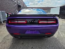 2018 Dodge Challenger T/A / 6 SPD MANUAL / V8 HEMI PLUM CRAZY PE - Photo 7