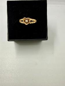 Women's 10K Gold Heart Ring w Small Diamond~Size 6.5