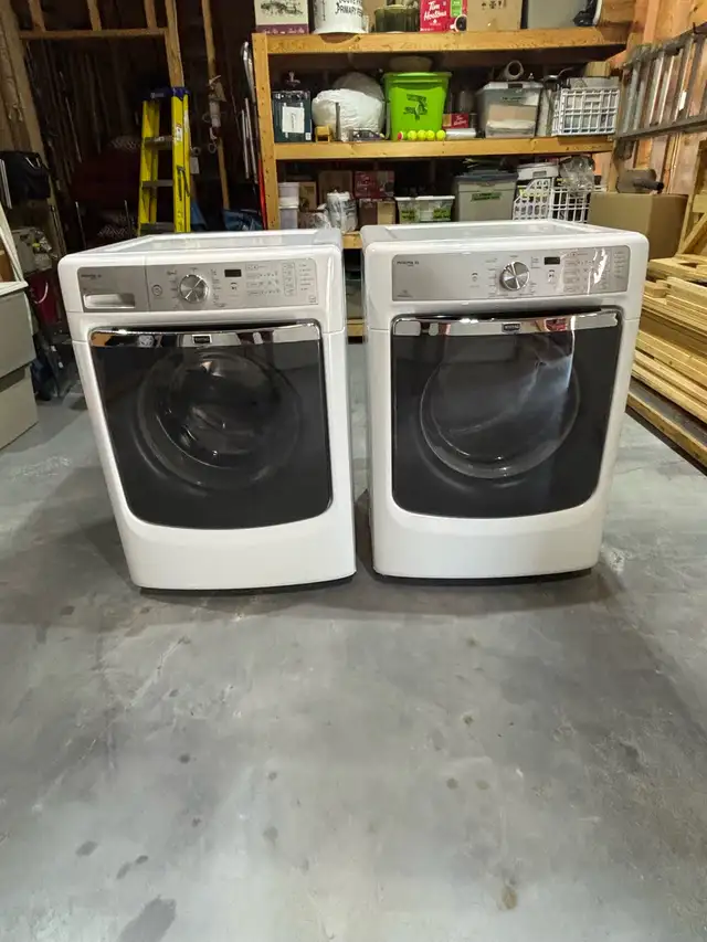 MAYTAG WASHER & GAS DRYER