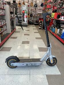 trottinette électrique Ninebot
