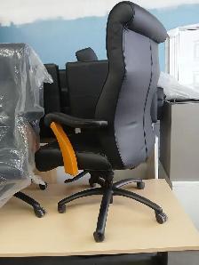 Chairs/Keilhauer Danforth leather chair/Top executive chairs - Photo 3