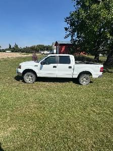 2007 Ford F150 xlt 4x4 - Photo 4