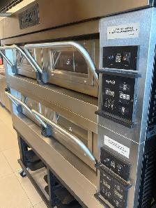 Pizza Store Worker - Grimsby/Stoney Creek - Photo 2