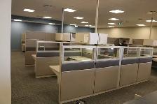 Cubicles/ Teknion REFRESHED stations all size and heights - Photo 6