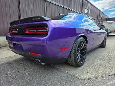 2018 Dodge Challenger T/A / 6 SPD MANUAL / V8 HEMI PLUM CRAZY PE - Photo 10