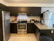 2 Private Rooms With Private Bathrooms, 1 Room Shared Bathroom - Photo 9