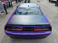 2018 Dodge Challenger T/A / 6 SPD MANUAL / V8 HEMI PLUM CRAZY PE - Photo 8