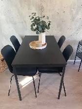 Kitchen table with 4 chairs