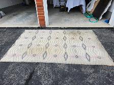Carpet free for pick up