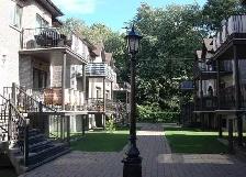 4-1/2 Townhouse Condo, Lasalle, Pool, Private Garage