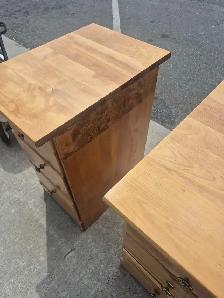 Bedside dressers hand made maple - Photo 3