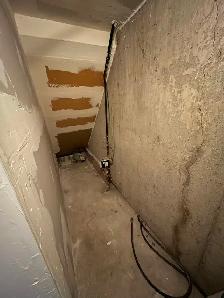 Newly Renod 3BR basmnt-new kitchen/bath/floors fenced yrd/Pet OK - Photo 10