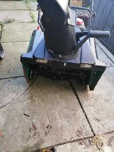 for sale industrial snowblower running condition - Photo 2