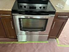 Maytag Stove - Photo 2