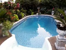 private queensize clean room in  large  home. traf upper middle