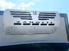 2021 Ford E- 450 Reefer Van - Photo 5