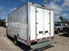 2021 Ford E- 450 Reefer Van - Photo 7
