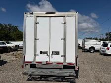 2021 Ford E- 450 Reefer Van - Photo 8