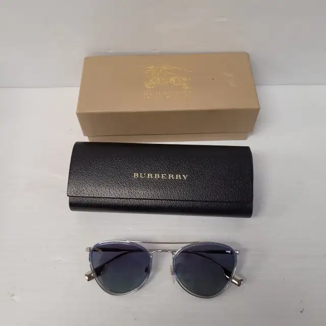 (B1334) Burberry BE3104 Women's Sunglasses