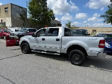 2006 Ford F-150 - CARFAX CLEAN 4X4 PLOW TRUCK