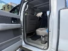 2006 Ford F-150 - CARFAX CLEAN 4X4 PLOW TRUCK - Photo 8