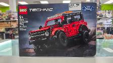 LEGO Technic Ford Bronco SUV 42213 - BRAND NEW