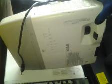 Epson PowerLite 525W Short Throw projector 300  projectors ust - Photo 2