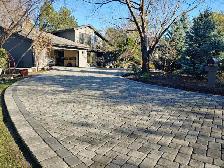 Paving stones, firepit - Photo 9