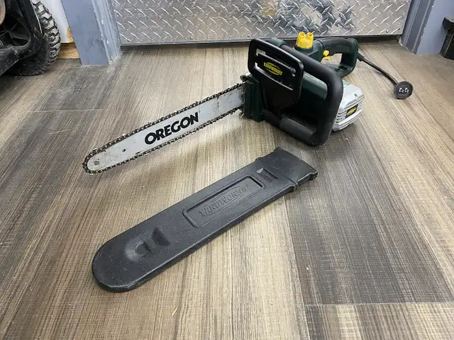 Yardworks Corded Electric Chainsaw