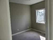 Two Bedroom Plus Den Main Floor Rental in Brighton - Photo 5