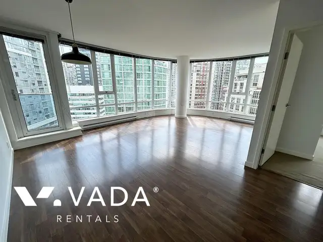 TV Towers 2 BR APT Rental 1703-788 Hamilton St Vancouver: VADA