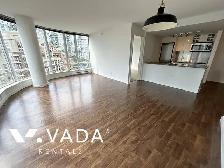 TV Towers 2 BR APT Rental 1703-788 Hamilton St Vancouver: VADA - Photo 2