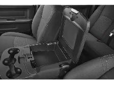 2027 Ram 3500 TRADESMAN 6.4L HEMI - Photo 13