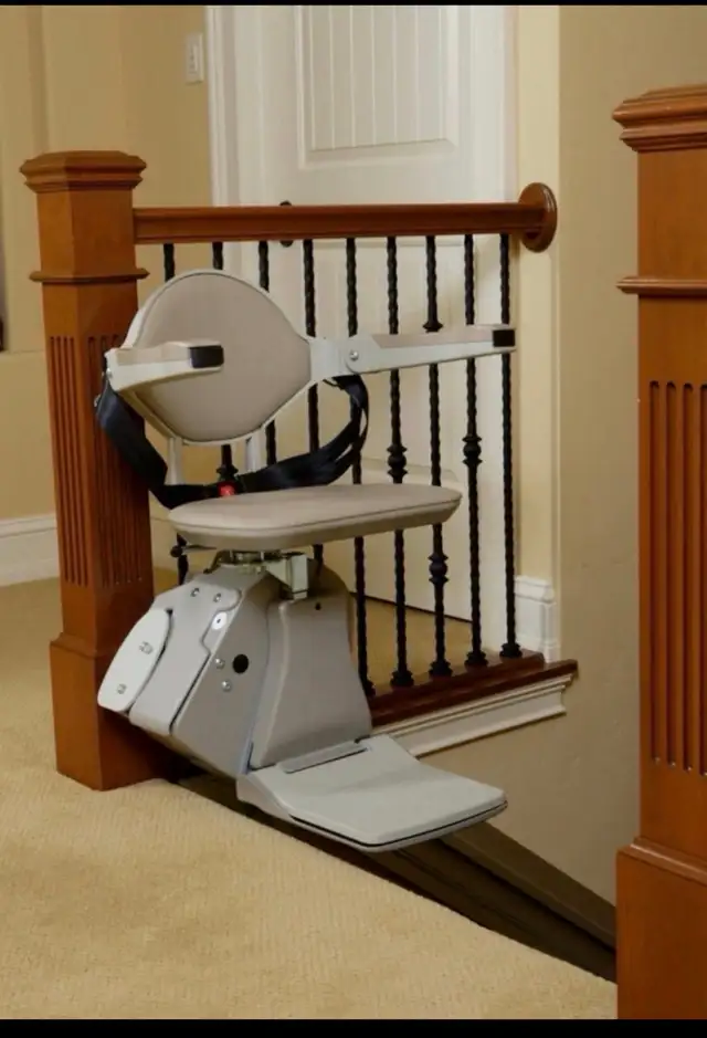 Stairlift Chair Lift for Straight Stairs