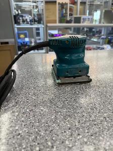 Makita BO4510 Sander