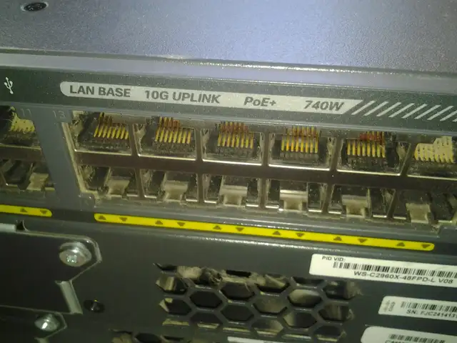 cisco WS-C2960X-48FPD-L poe  10gb switch 2000 cisco routers ccna