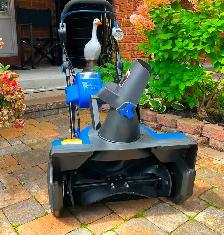 21-inch Cordless Snow Blower/Thrower - Photo 4
