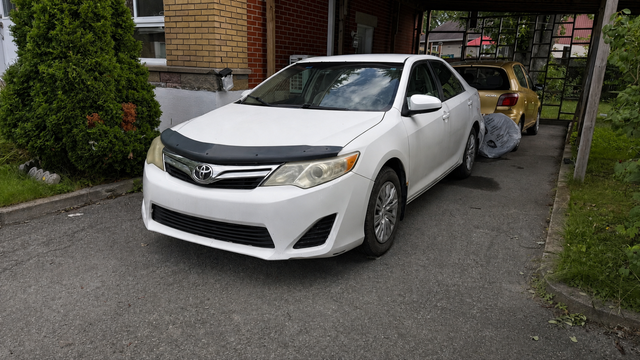 Toyota Camery 2012