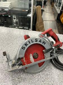 Skilsaw SPT77WML Worm Drive Circular Saw - Photo 2