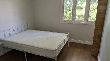 Room for Rent - Photo 9