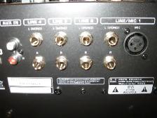 Behringer KXD15 4 Channel 600W PA Amp - Photo 4
