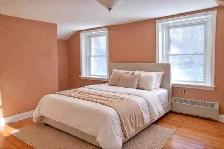 Private room for rent (Females Only) - Photo 2