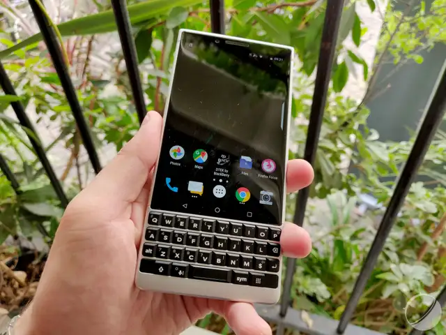 NEW SILVER 128GB Blackberry Key2  UNLOCKED  1 Year warranty