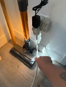 Balayeuse sans fil 600W - Photo 9