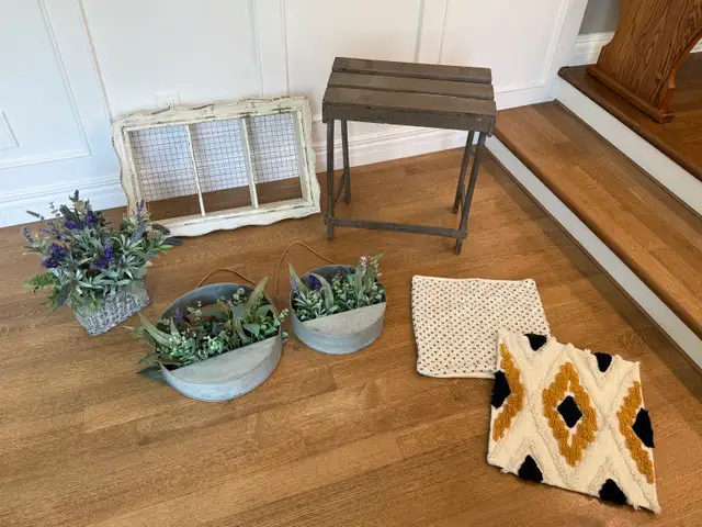Home Decor Lot