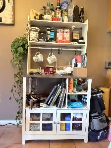 Kitchen Bakers Rack and Coffee Bar - Photo 4