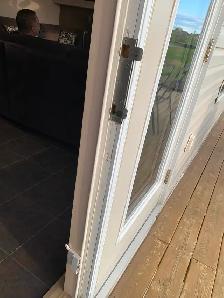 We easily make as a new cracked door frames if yours is broken. - Photo 4