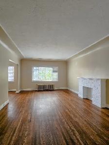 ALL-INCLUSIVE Pet-friendly 2-Bed, 1-Bath Apartment – Point Grey/