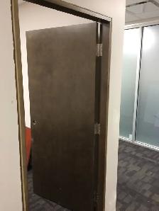 selling deliver and install interior door HC any design avalable - Photo 7