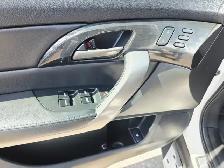 2009 Acura MDX AWD One Owner Vehicle Leather Sunroof 7 Passenger - Photo 17